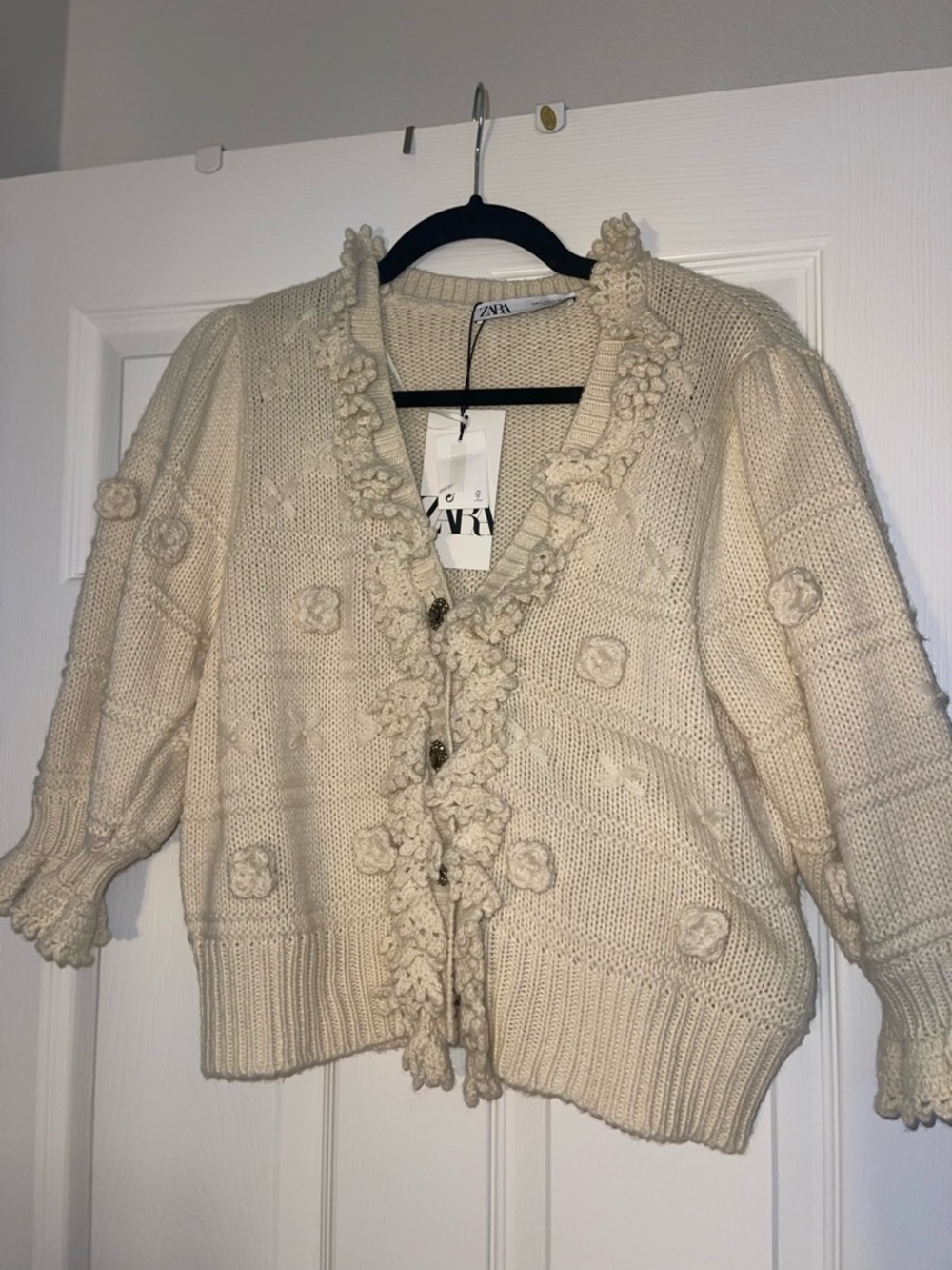 Zara Cream Textured Floral Bobble Cropped Cardigan
